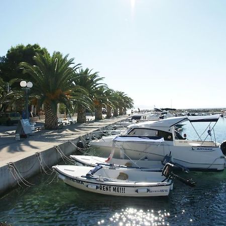 Top Location Zivogosce Bagian luar foto