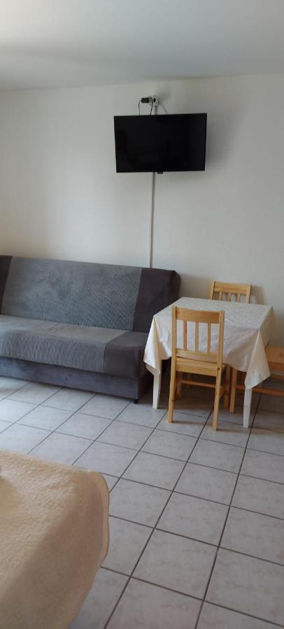 Top Location Zivogosce Bagian luar foto