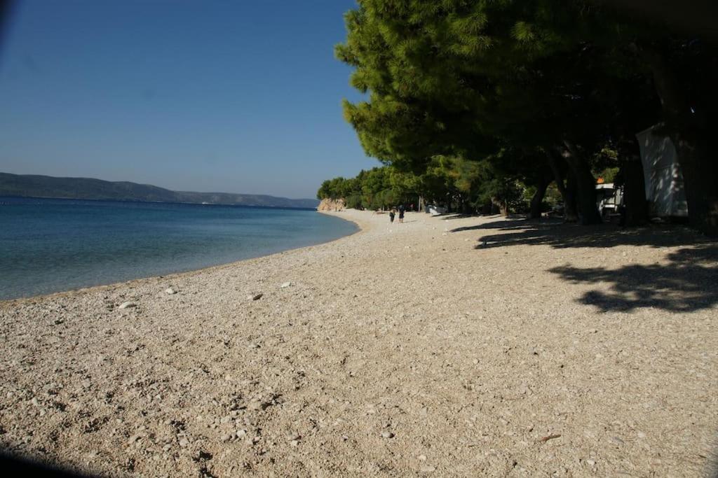 Top Location Zivogosce Bagian luar foto